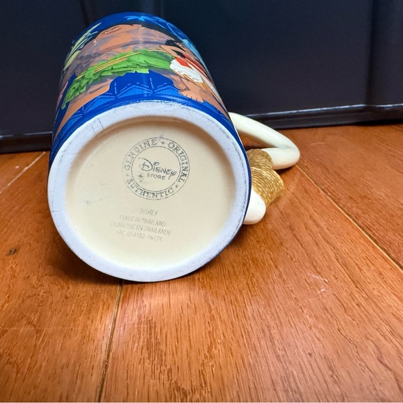 Disney Moana Maui Fish Hook 14 oz Mug - Picture 5 of 8